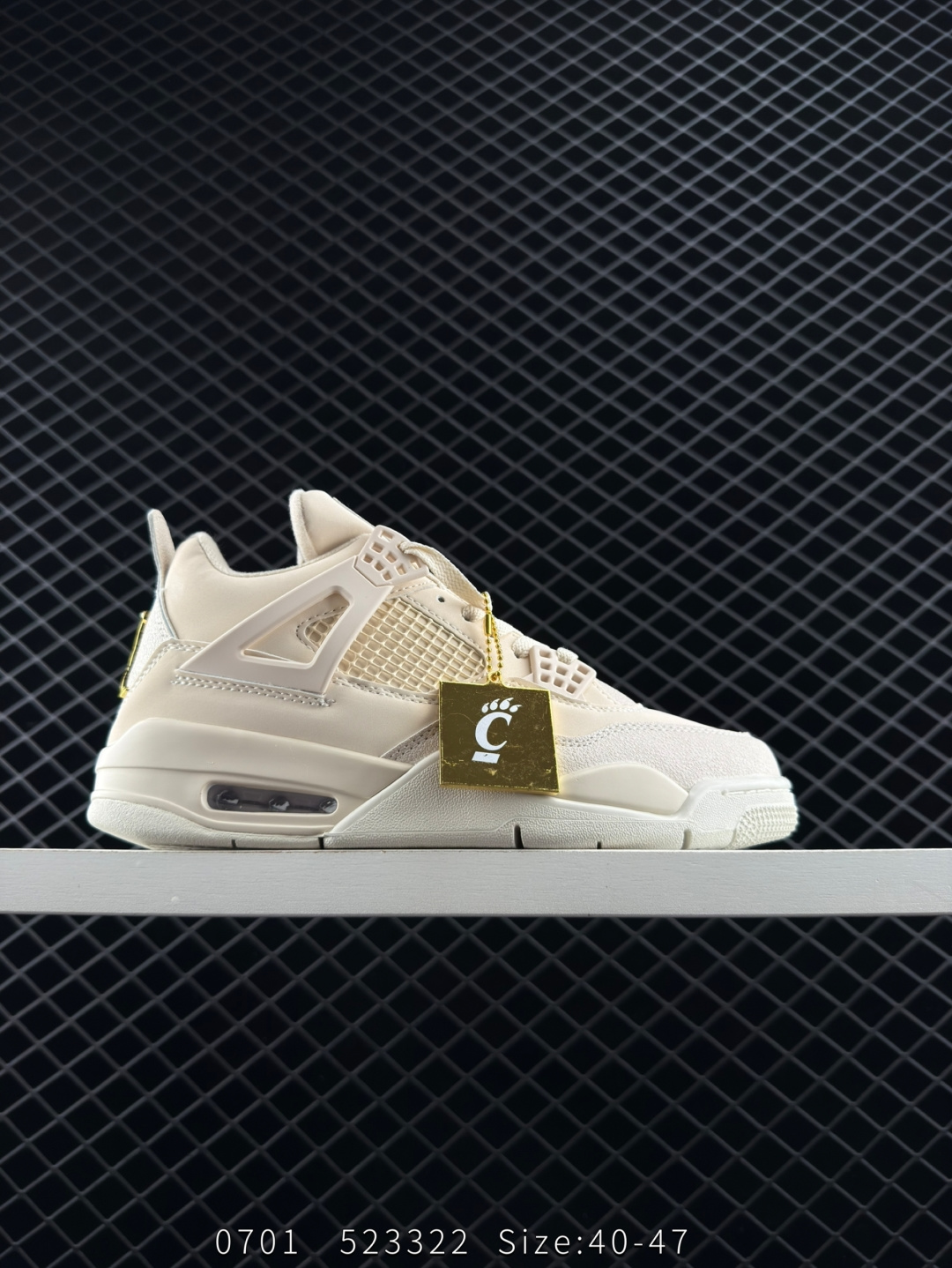 Nike Air Jordan 4 Retro Nike Air Jordan 4 Retro